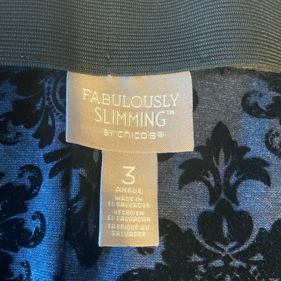 Chico’s Fabulously Slimming Pants Size 3 - Picture 2 of 4